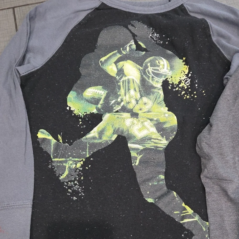 The Children's Place Gray and Maroon Football Graphic Tees
